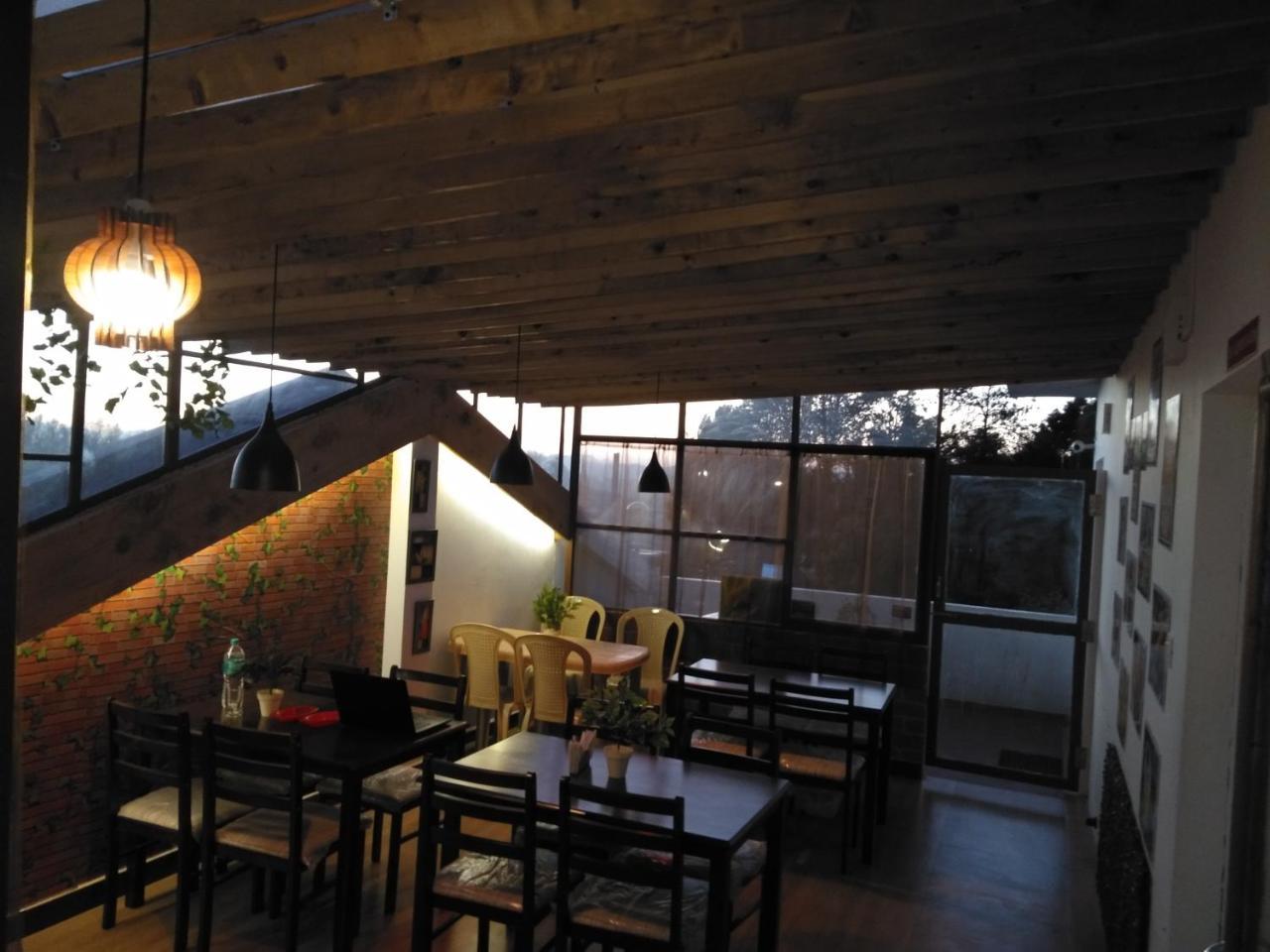 Drizzle Drop Inn Utakamand Zewnętrze zdjęcie